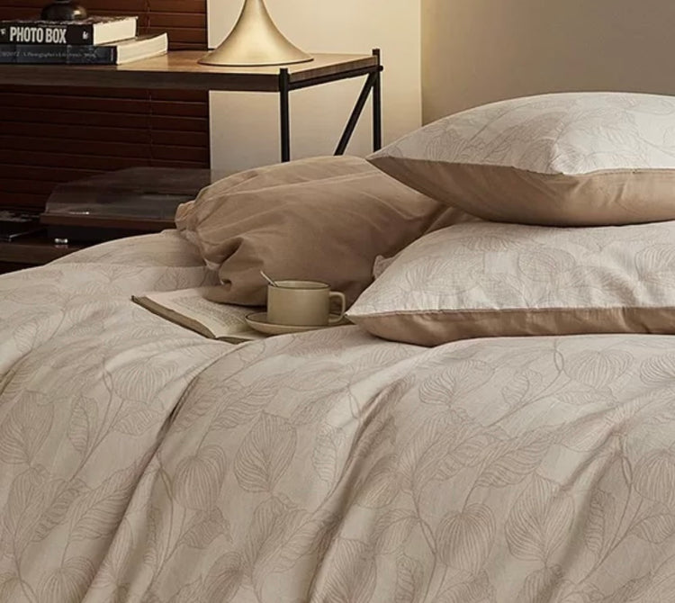 Lily Jacquard Leaf Weave 4-Piece Bedding Set