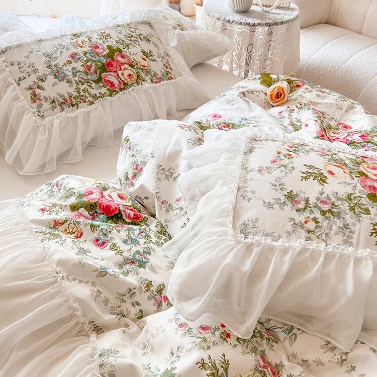 Carolina Lace-Edged Bedding