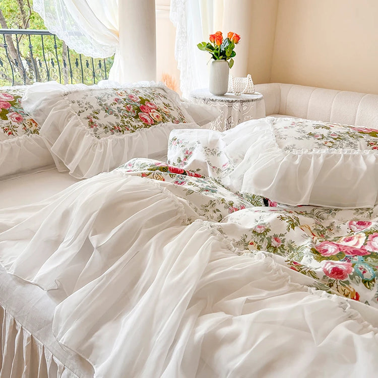 Carolina Lace-Edged Bedding