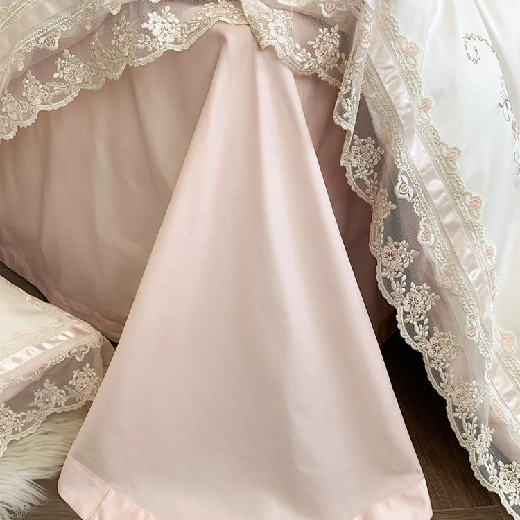 "Evelyn Enchantment" Bedding Set